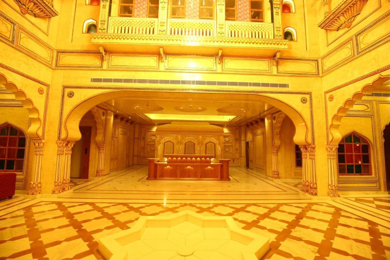 R Chandra'S Palace By Inspira Chomu Ngoại thất bức ảnh